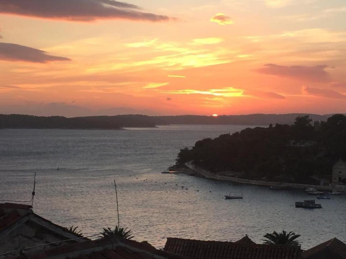 Hvar Old Dalmatian House Junior Suite - Deck 2 Χβαρ Εξωτερικό φωτογραφία